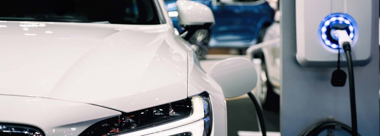 Eco-autoconcept, voeding voor het opladen van hybride elektrische auto's